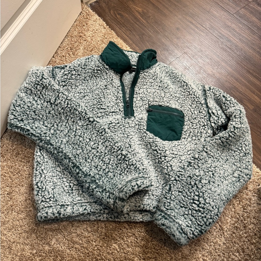 Crop sweatshirt